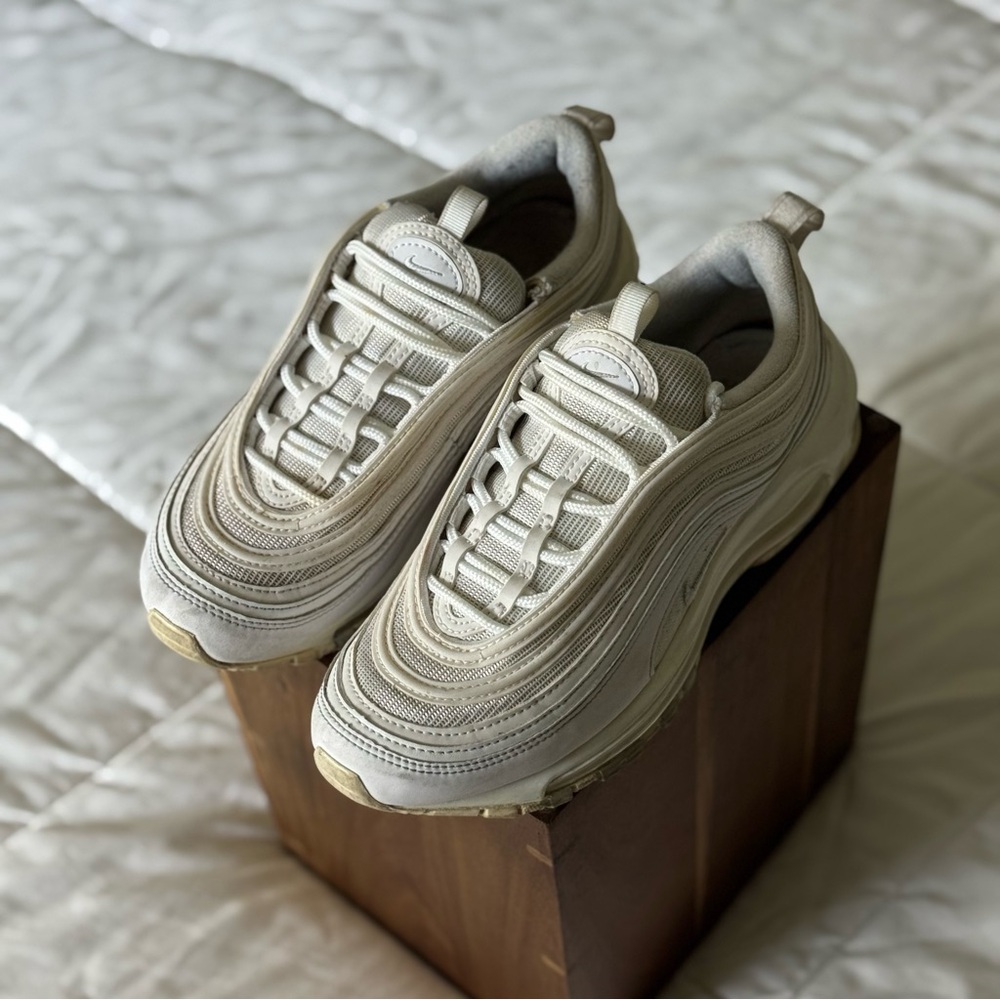 Women’s Nike Air Max 97 Triple White Leather and Mesh Size 6